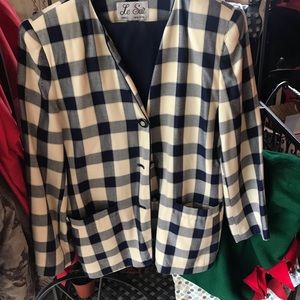 Classic Navy & Cream Suit